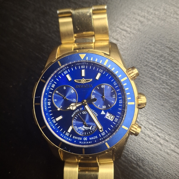 Invicta Gold Watch with Blue Dial - Picture 1 of 7